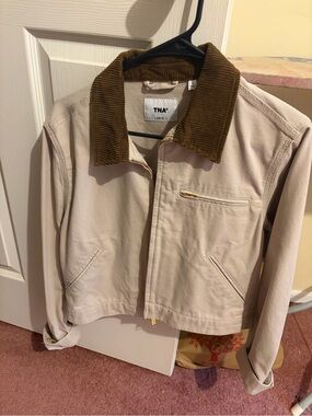 Aritzia TNA Barkley Lightwear Workwear Jacket in Marcona Beige